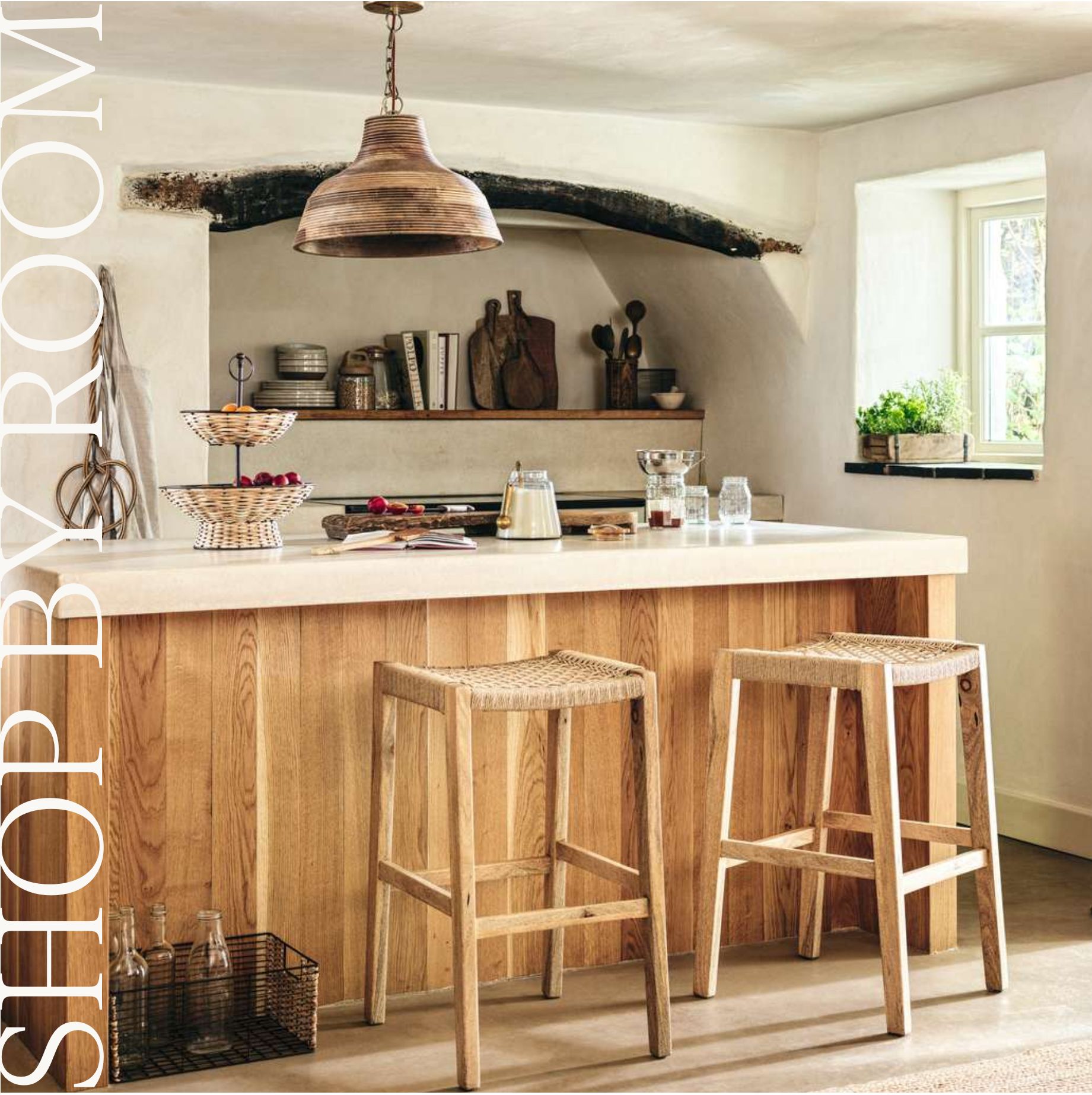 Kitchen & Dining