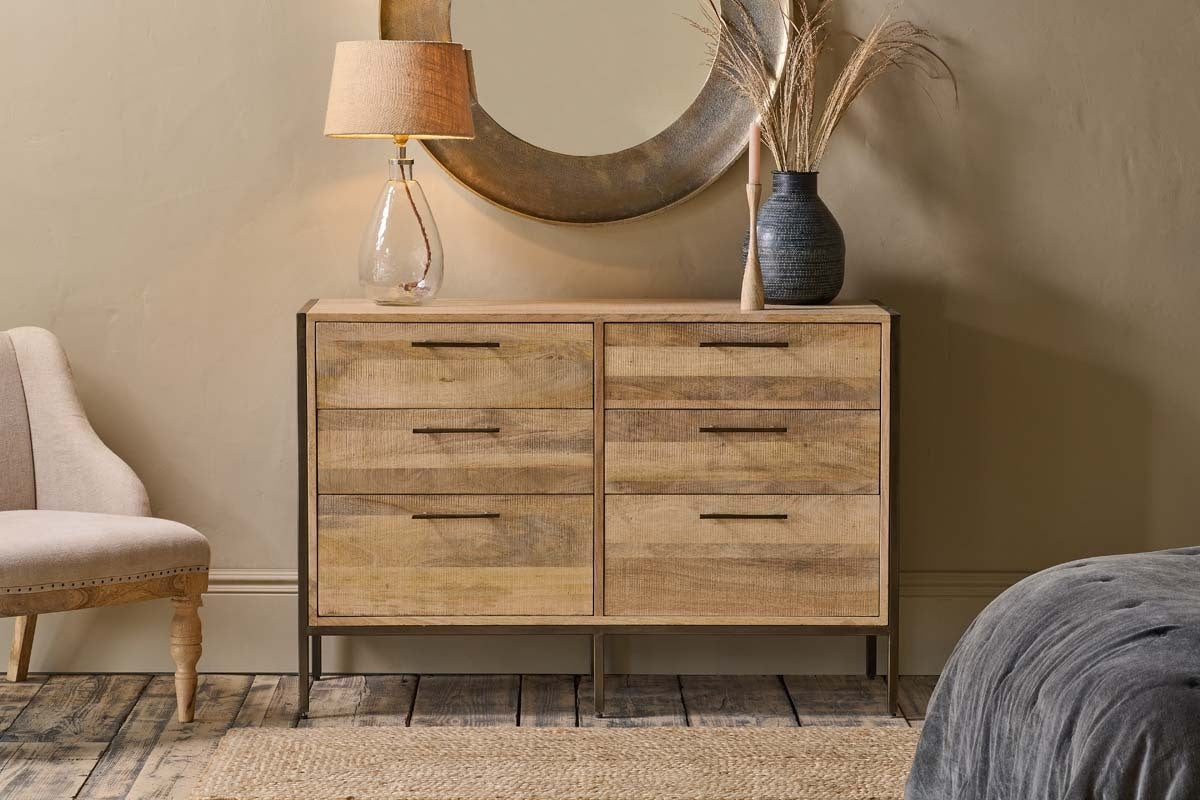 Dasai Mango Wood Chest Drawers