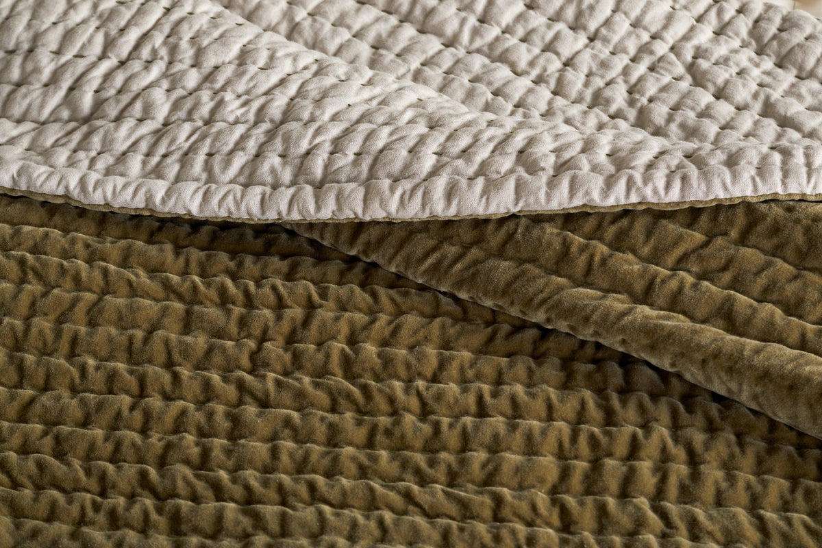 Nidra Velvet & Linen Bed Quilt - Moss - nkuku