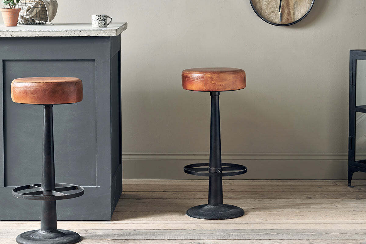 Narwana Leather Round Stool Aged