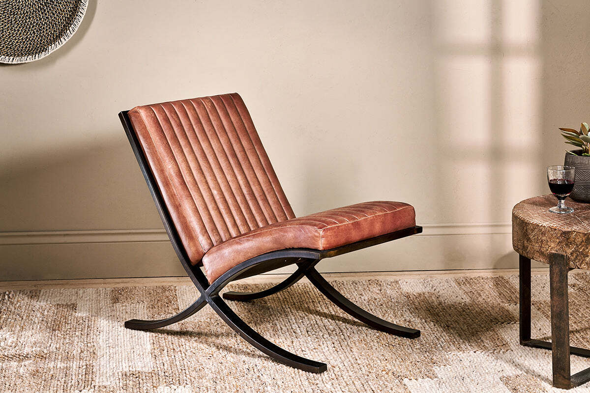 Narwana Ribbed Leather Lounger Aged