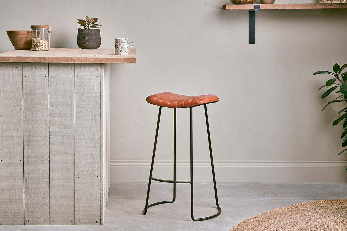Narwana Ribbed Leather Stool Aged Large