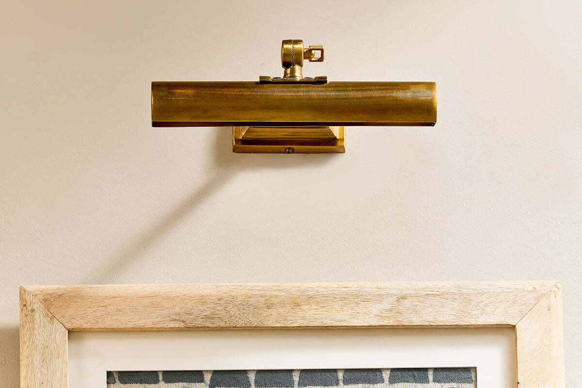 Pania Picture Wall Light
