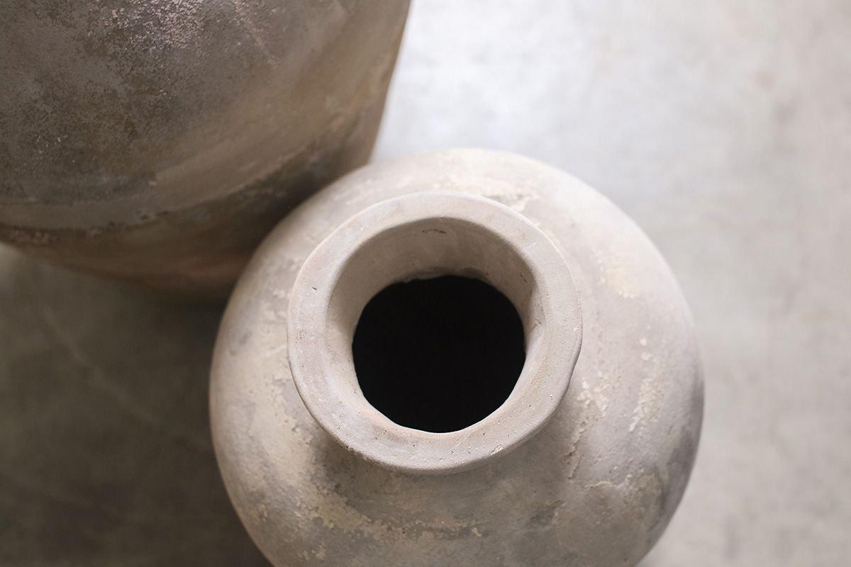 Affiti Clay Tapered Pot - Small-nkuku
