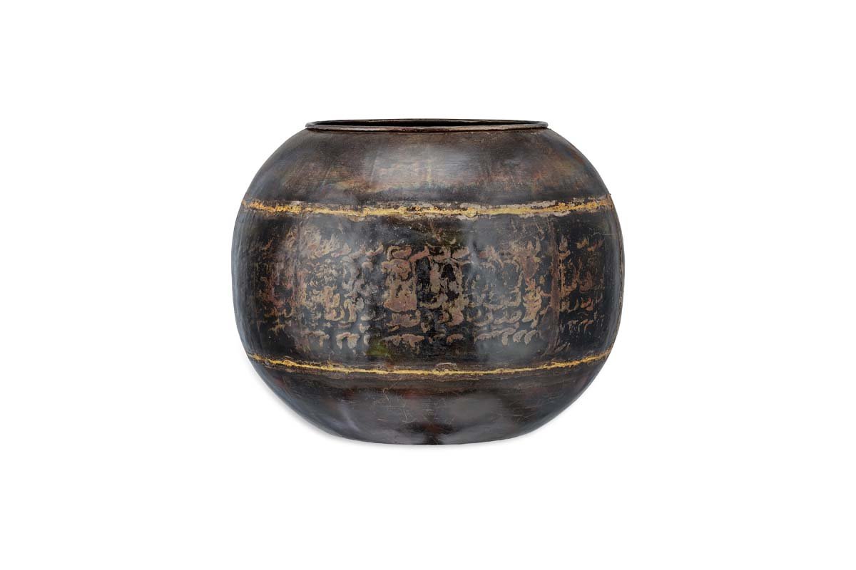 Endo Reclaimed Iron Globe Planter-nkuku