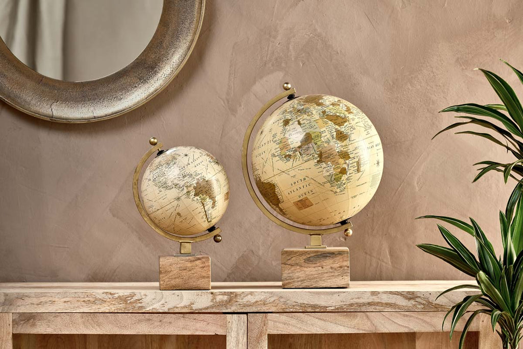 Kenda Decorative Globe-nkuku